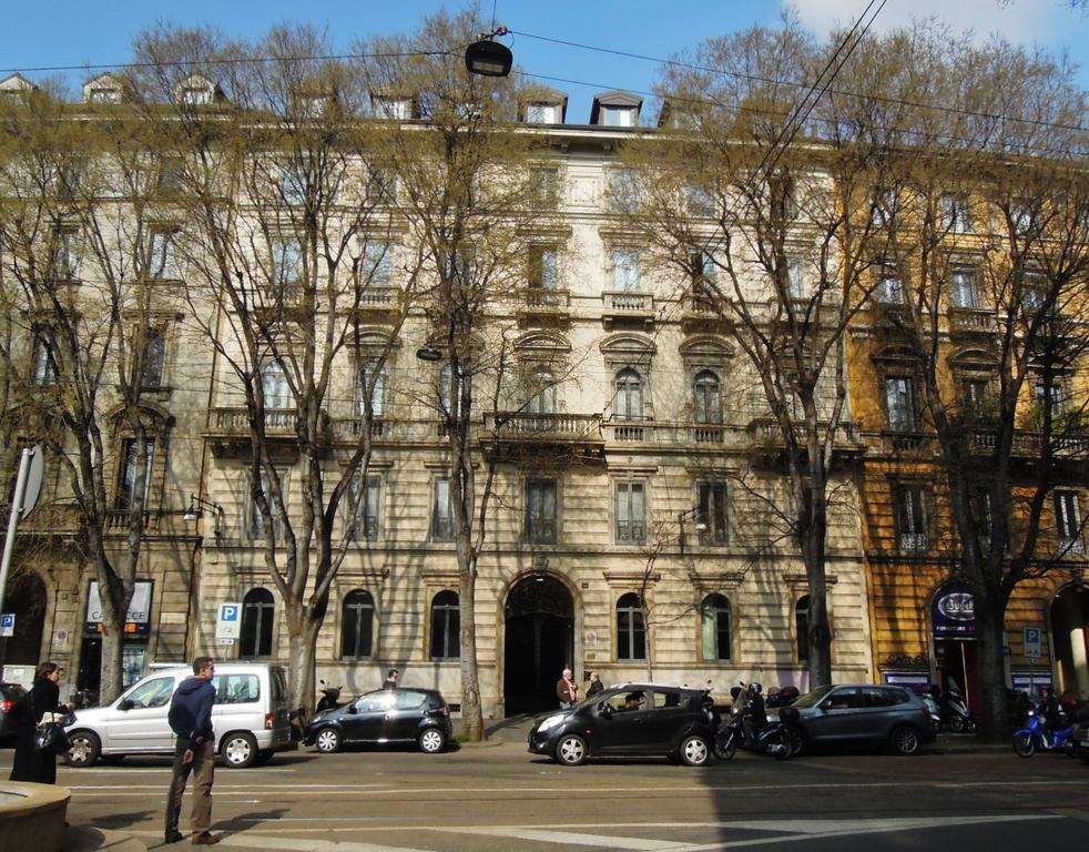 B&B Bonaparte Suites Milánó Kültér fotó